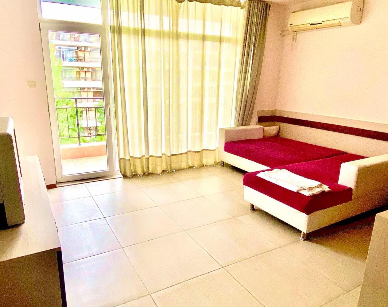 Grand Kamelia Holiday Complex 阳光海滩 外观 照片