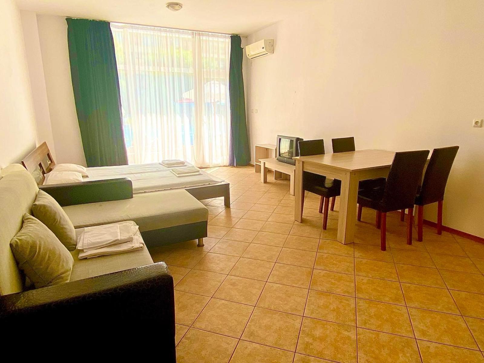 Grand Kamelia Holiday Complex 阳光海滩 外观 照片