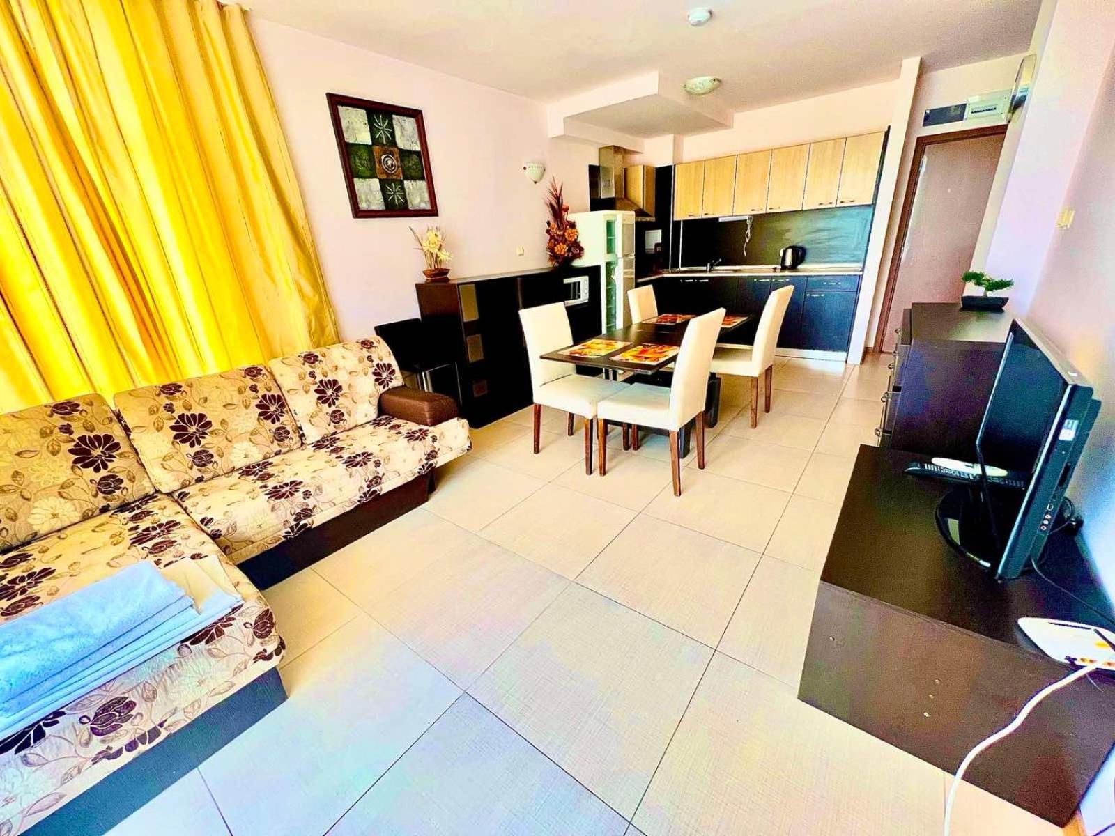 Grand Kamelia Holiday Complex 阳光海滩 外观 照片