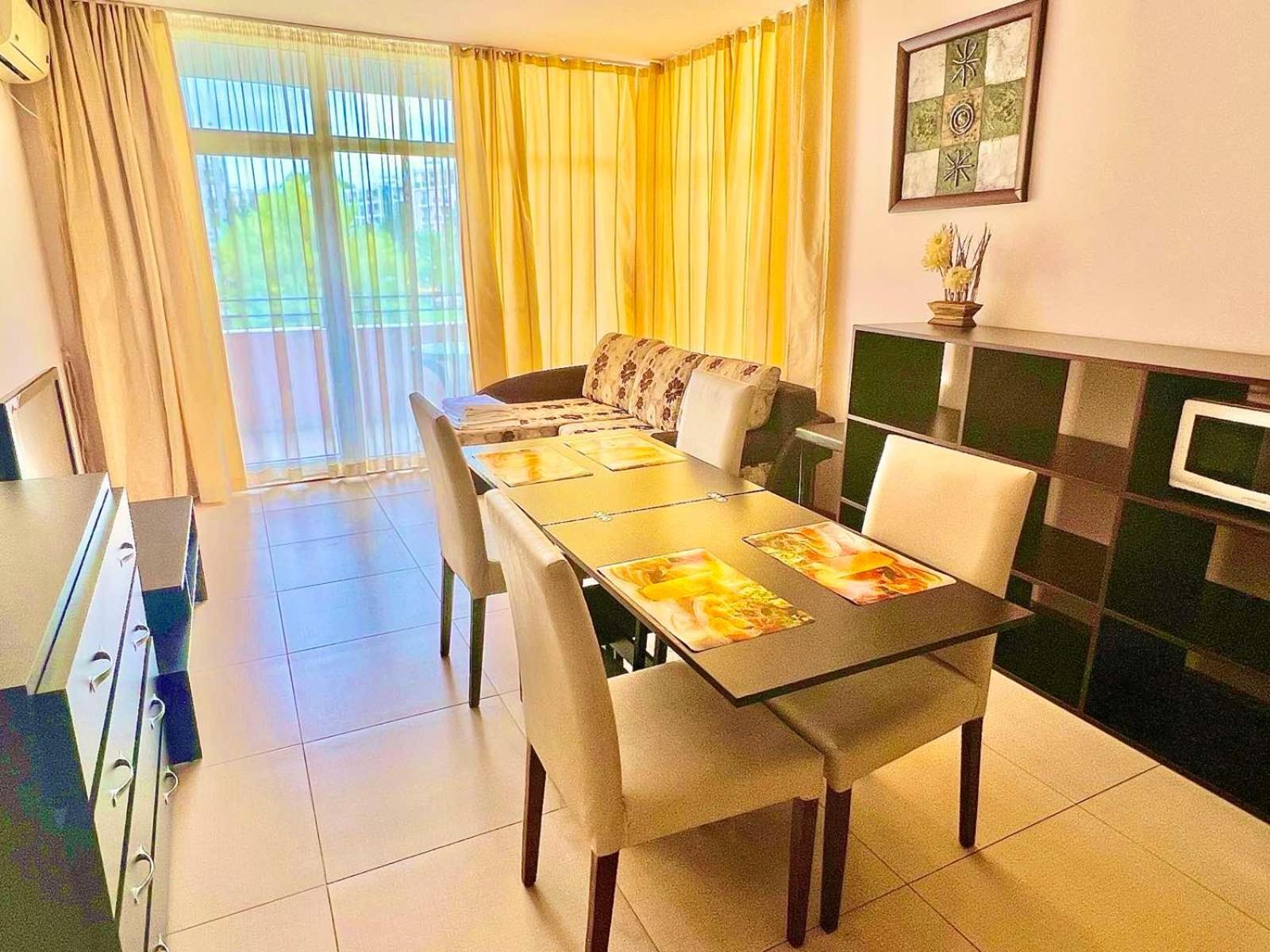 Grand Kamelia Holiday Complex 阳光海滩 外观 照片