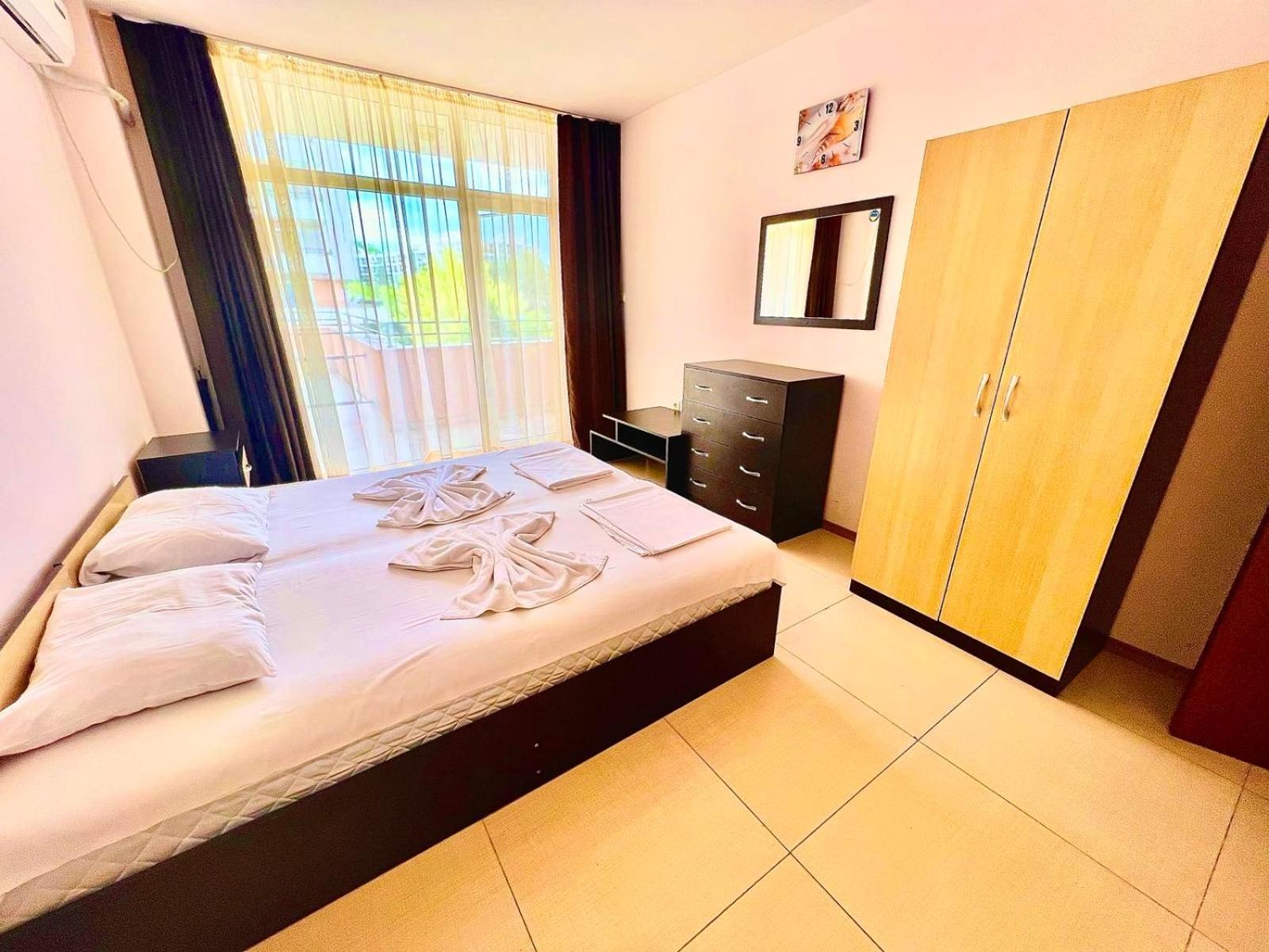Grand Kamelia Holiday Complex 阳光海滩 外观 照片